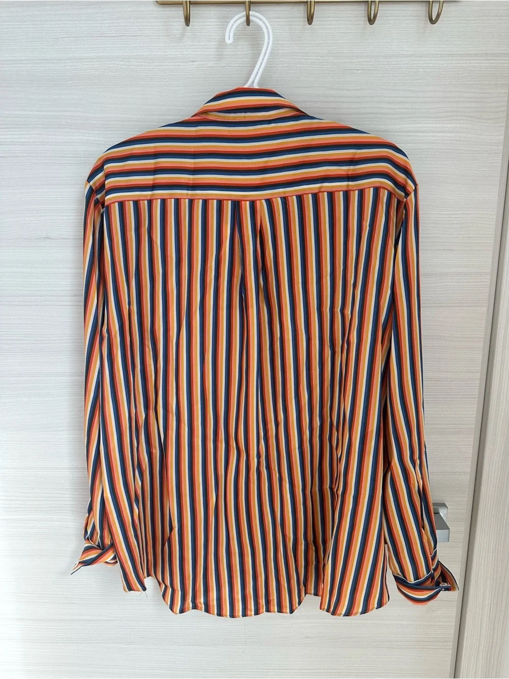 Zara woman satin feel color striped blouse - Medium - Picture 5 of 5
